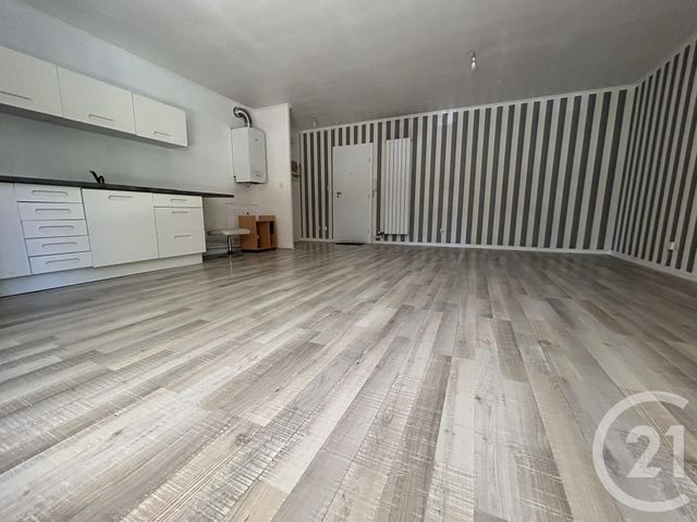 Appartement F5 à vendre - 5 pièces - 79.88 m2 - LA SEYNE SUR MER - 83 - PROVENCE-ALPES-COTE-D-AZUR - Century 21 Cap Sicié Immobilier